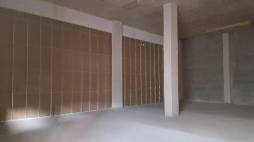 Commercial Property - Local Comercial en el C.C. Perfecto